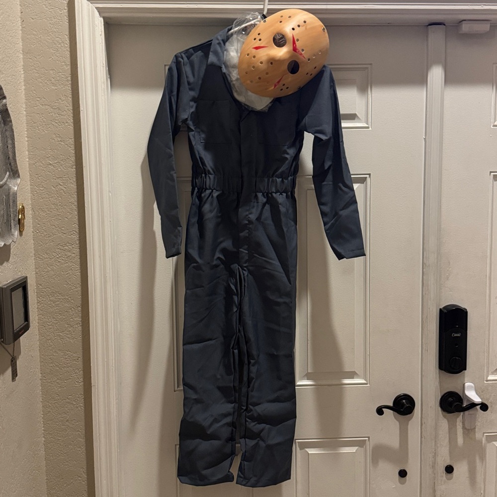 Perfect Condition Halloween Michael Myers Costume Youth Large 12 14 2 Masks